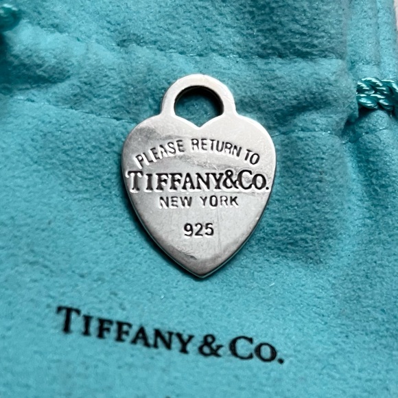Please Return To Tiffany & Co. Sterling Silver 925 Heart Tag Pendant Charm - Picture 3 of 4
